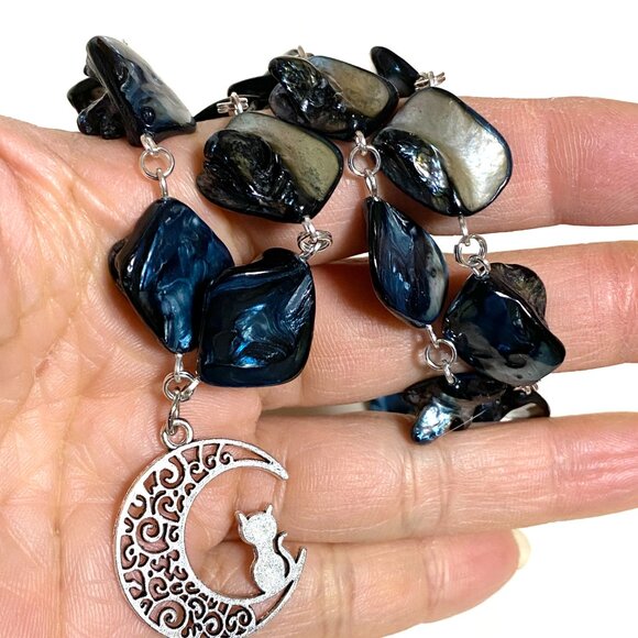 Blue Irregular Mother of Pearl Shell Necklace + Cat on the Moon Pendant - Picture 13 of 13